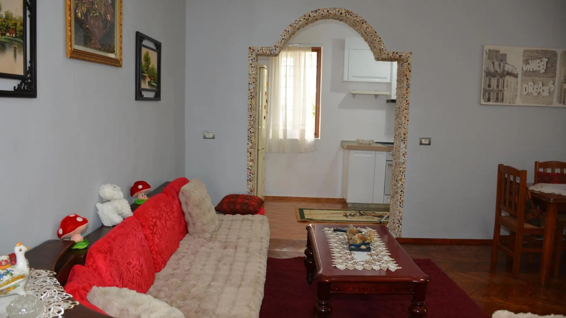 Guesthouse Luli Muca Zhaban